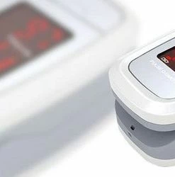 Contec CMS50DL - Saturatiemeter - Wit