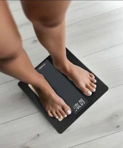 Hyundai Electronics Hyundai - Digitale Personenweegschaal Met Bluetooth En Lichaamsanalyse - Limited Zwart/Roségoud Editon -Medisana Sales 550x367 8