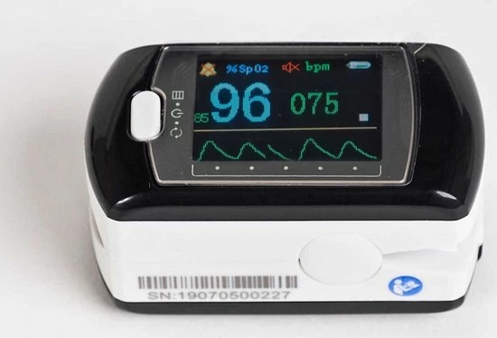 Contec CMS50E Saturatiemeter Voor Continue Meting Incl. Draagtasje 3 Contec CMS50E Saturatiemeter Voor Continue Meting Incl. Draagtasje