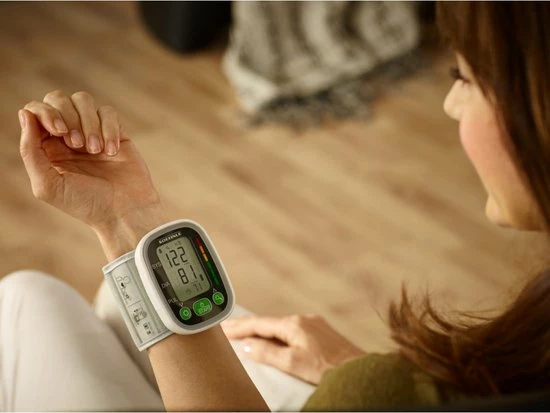 Soehnle - Bloeddrukmeter Systo Monitor 100 Soehnle - Bloeddrukmeter Systo Monitor 100 -Medisana Sales 550x413 1