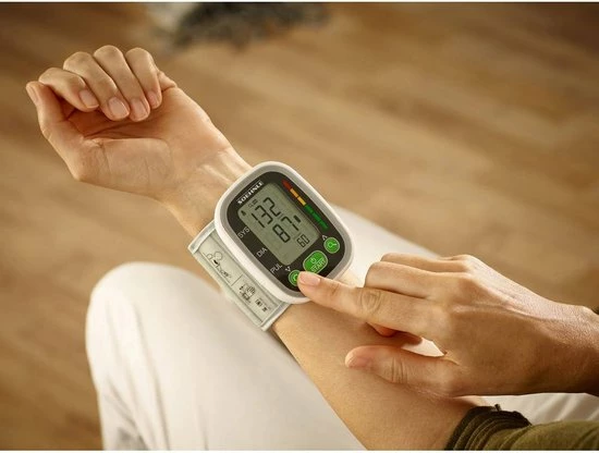 Soehnle - Bloeddrukmeter Systo Monitor 100 Soehnle - Bloeddrukmeter Systo Monitor 100 -Medisana Sales 550x416 3